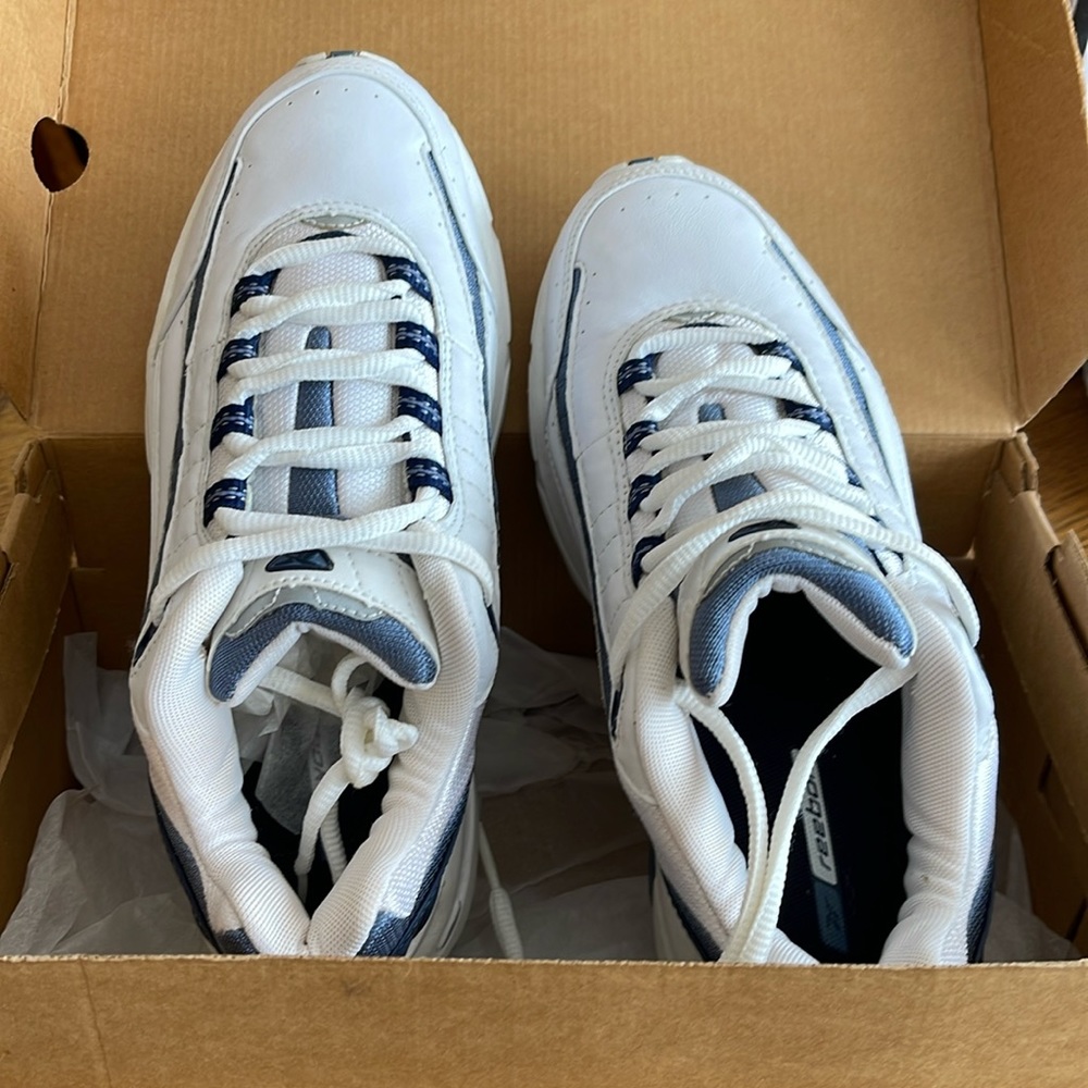 Women's Reebok white/blue walking shoes, size 7 1/2. New in box, never worn.